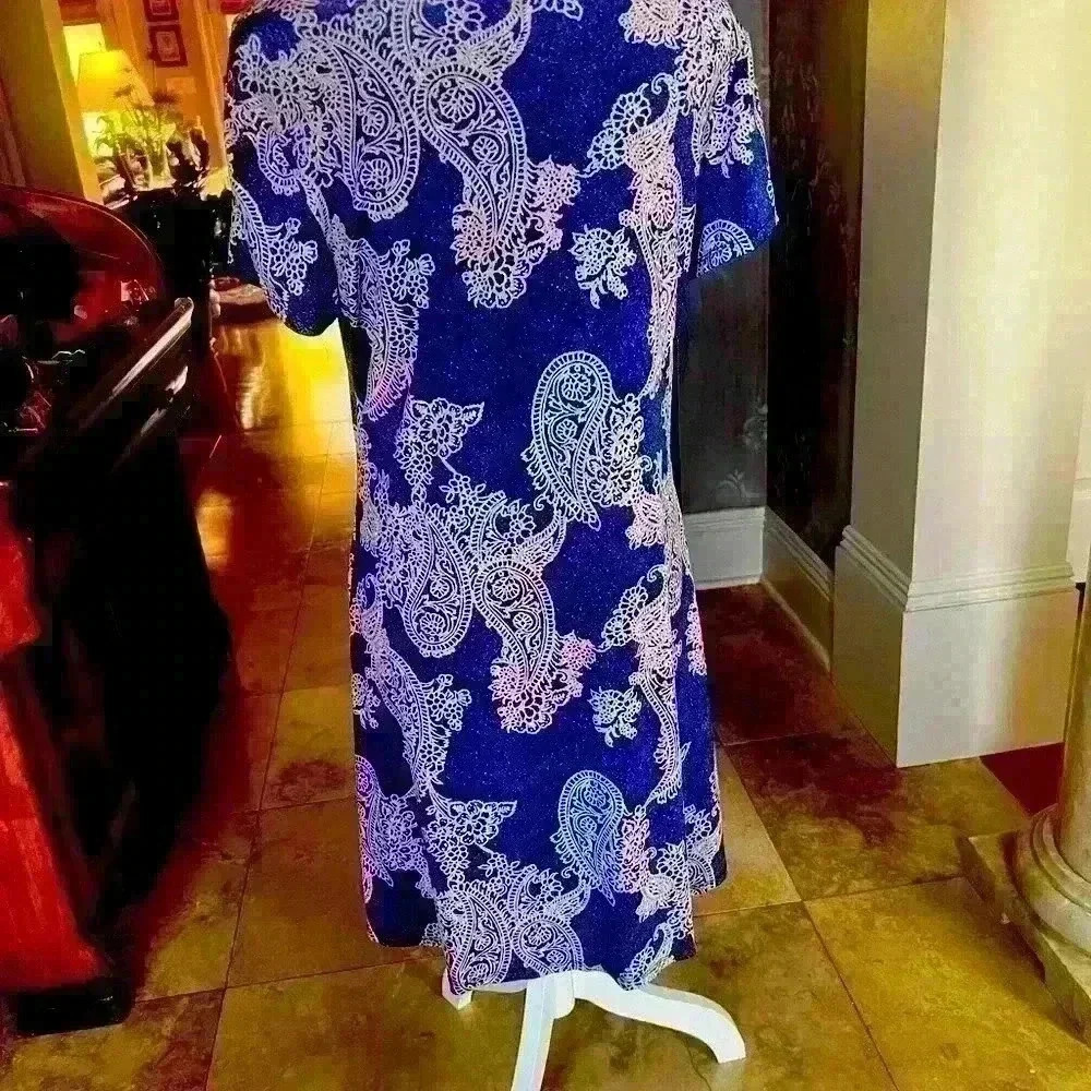 Vasna ladies Midi dress size M Blue Paisley Pullover Casual Stretch TRAVEL - Picture 8 of 15